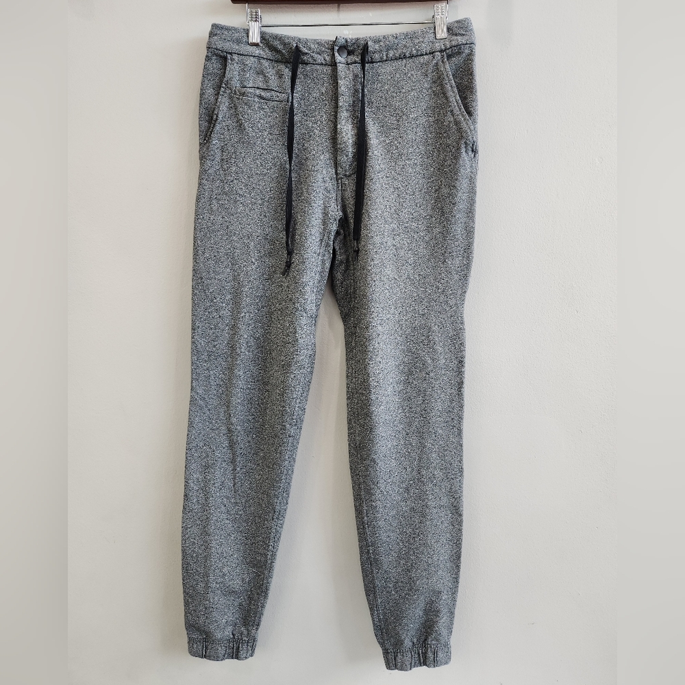 Lululemon Performance Activewear Gray Cuffed Jogger Pants Men's Size 32